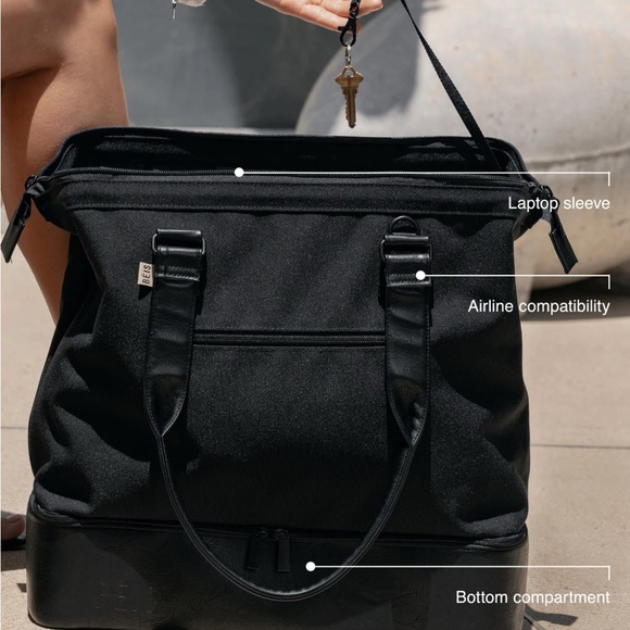 Black Beis Weekender + Dopp Kit - Picture 3 of 15